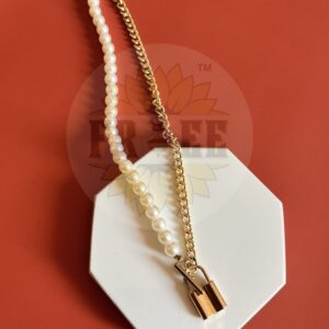 OT CLASP PEARL & LINK CHAIN NECKLACE